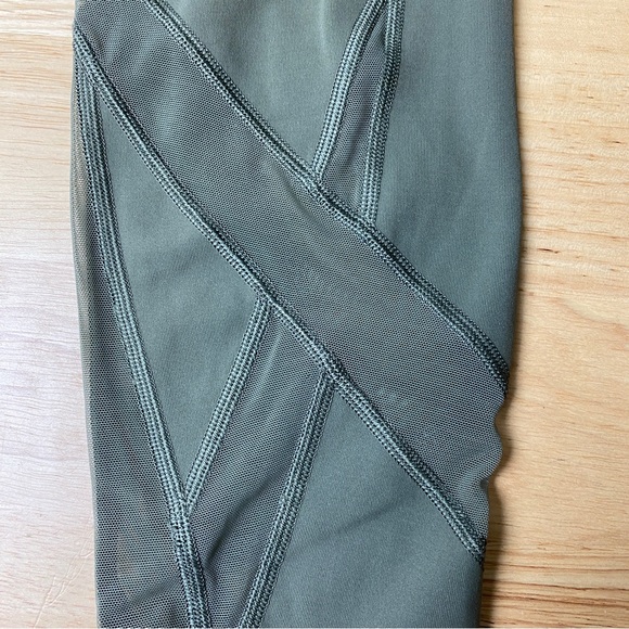 LULULEMON Sage Wunder Under Hi-Rise Tight Mesh Activewear Tights Size US 6 AU 10 - Picture 11 of 13